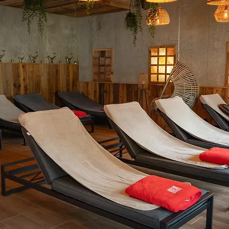 Alpenstadthotels فندق 4*